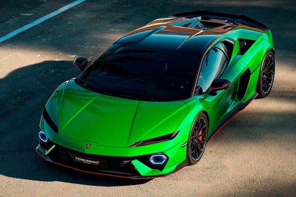 Новый Lamborghini Temerario: итальянцы представили гибридного преемника Хуракана