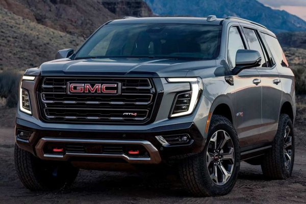 Рестайлинговый GMC Yukon получил измененный салон и модернизированный дизель