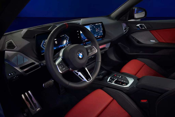 В Париже представили второе поколение седана BMW 2-Series Gran Coupe