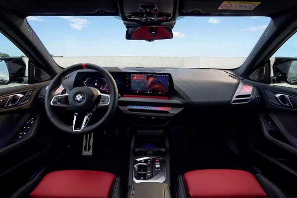 В Париже представили второе поколение седана BMW 2-Series Gran Coupe