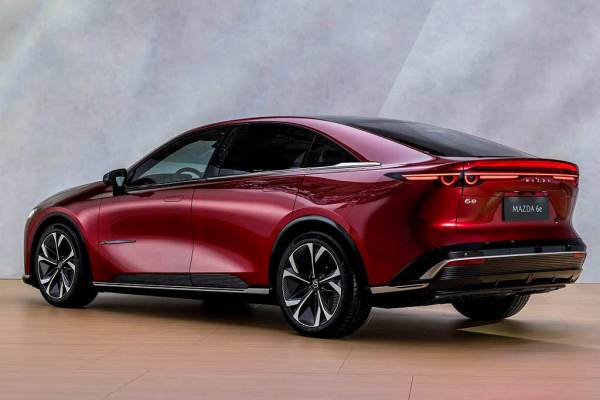 «Китайский» лифтбек Mazda EZ-6 появится в Европе под именем «6e»