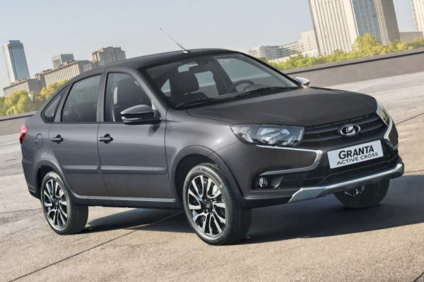 Lada Granta Active Cross 2025: приподнятый вариант Гранты лифтбэк