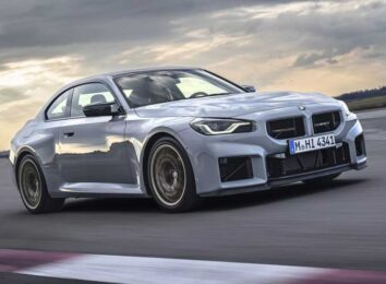 BMW M2 CS: экстремальная версия модели с 530-сильным движком