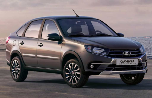 Lada Granta Active Cross 2025: приподнятый вариант Гранты лифтбэк