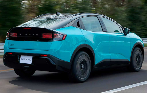 Японцы представили новый Nissan Leaf: отныне это компактный кроссовер