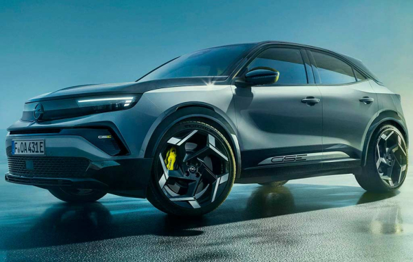 Представлен драйверский электрический кроссовер Opel Mokka GSE