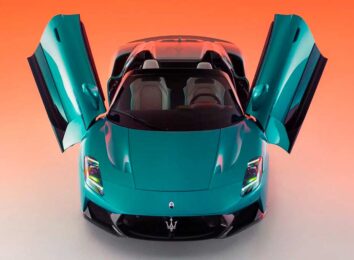 Maserati MCPura: представлен рестайлинговый вариант суперкара MC20