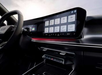 Для нового Audi Q3 III стала доступна купеобразная версия Sportback
