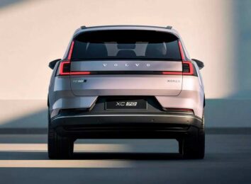 Шведы рассекретили дальнобойный гибридный кроссовер Volvo XC70 2026