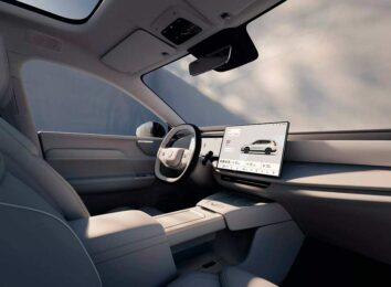 Шведы рассекретили дальнобойный гибридный кроссовер Volvo XC70 2026