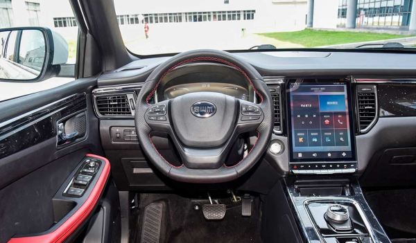 SWM G05 Pro: доступный китайский кроссовер с семиместным салоном SWM G05 Pro: доступный китайский кроссовер с семиместным салоном