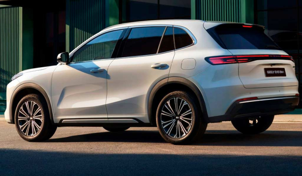 Гибридный Geely EX5 EM-i добрался до России: озвучены цены Гибридный Geely EX5 EM-i добрался до России: озвучены цены