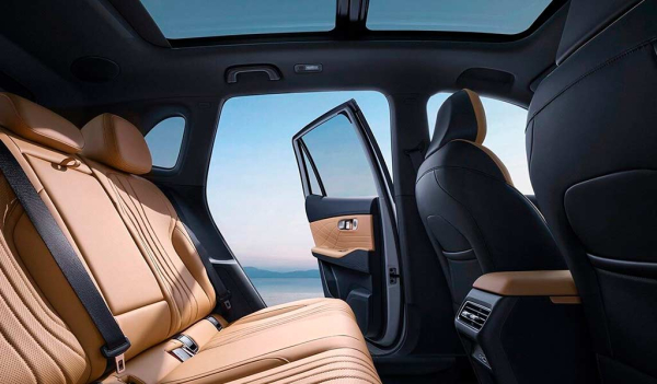 Гибридный Geely EX5 EM-i добрался до России: озвучены цены Гибридный Geely EX5 EM-i добрался до России: озвучены цены