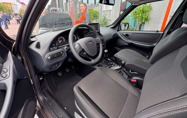 АвтоВАЗ представил рестайлинговый внедорожник Lada Niva Travel 2026
