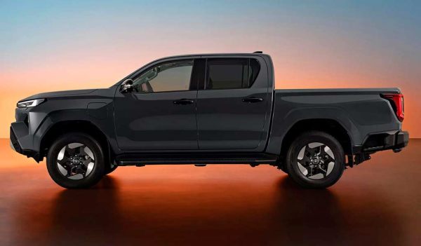 Пикап Toyota Hilux девятого поколения получил электрическую силовую установку