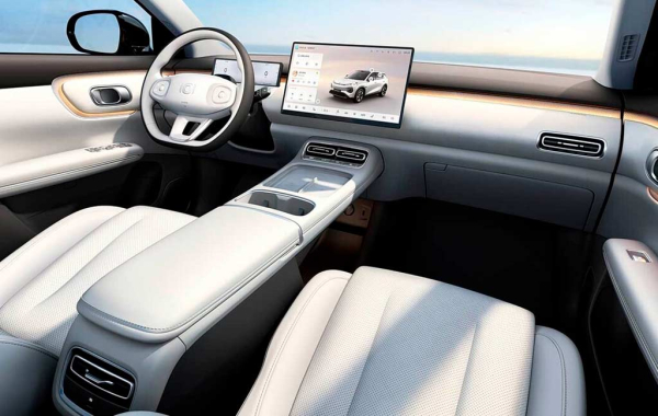 Компания Changan представила электрический кроссовер Nevo Q05 за 880 000 руб