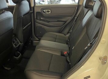 До России официально добрался кроссовер Honda Vezel II второго поколения До России официально добрался кроссовер Honda Vezel II второго поколения