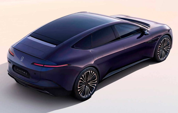 Стильный электрический фастбек Avatr 12 официально добрался до России Стильный электрический фастбек Avatr 12 официально добрался до России